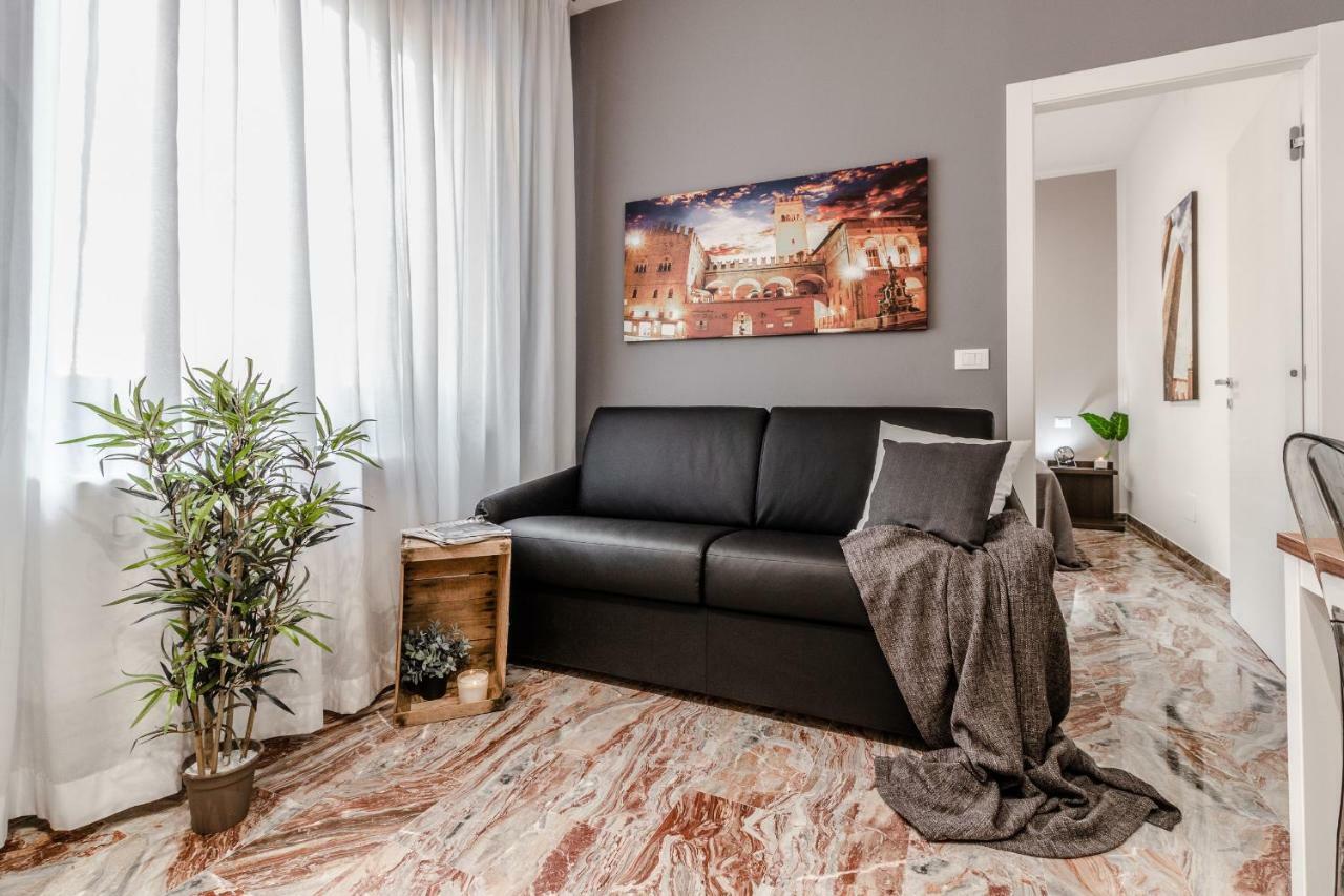 Ugo Bassi Apartments Bologna Ngoại thất bức ảnh