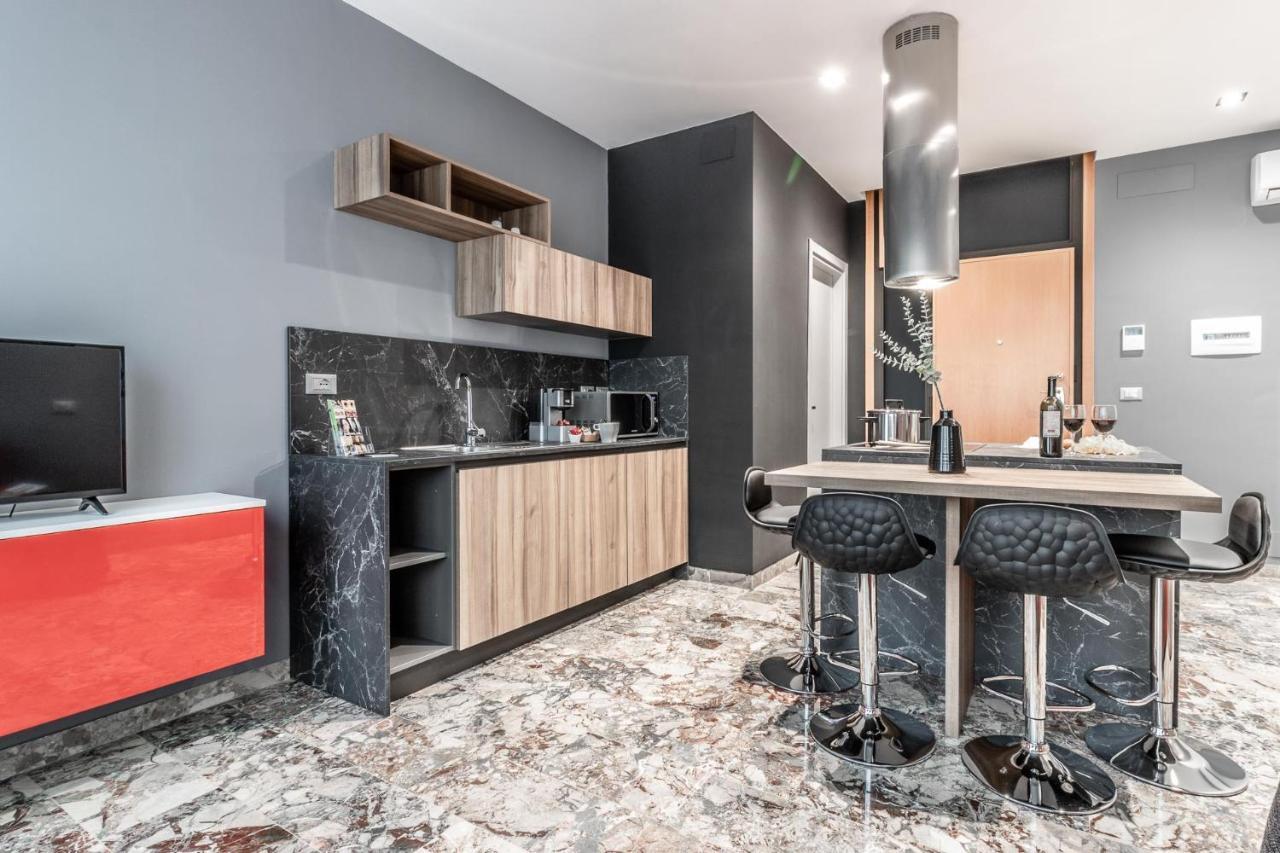 Ugo Bassi Apartments Bologna Ngoại thất bức ảnh